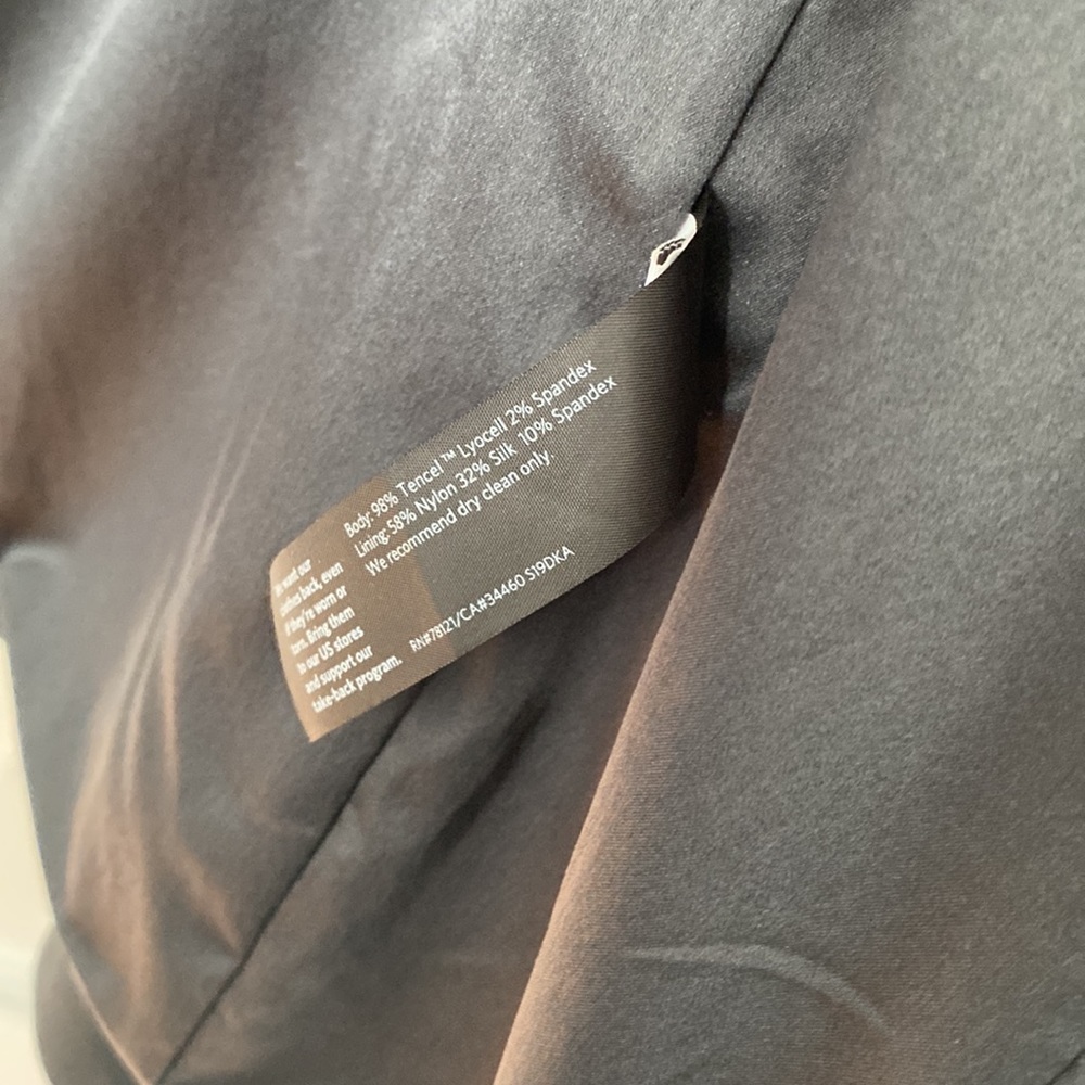 Eileen Fisher tencel stretch blazer - Picture 3 of 4